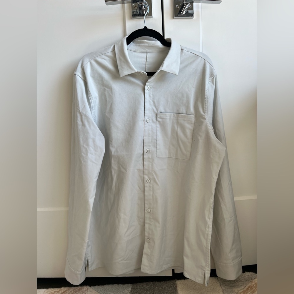 Lululemon classic slim fit button down shirt